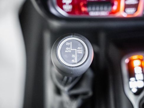 New 2026 Jeep Wrangler Unlimited Rubicon image 25