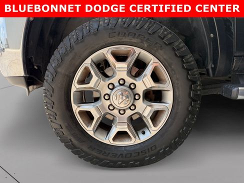 Used 2016 RAM 3500 Laramie Longhorn AWD/4WD image 9