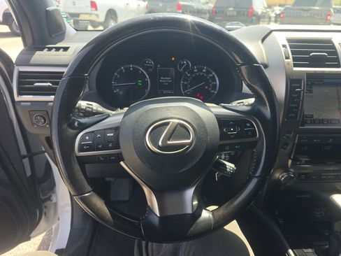 Used 2020 Lexus GX 460 Premium w/ Premium Package AWD/4WD image 10