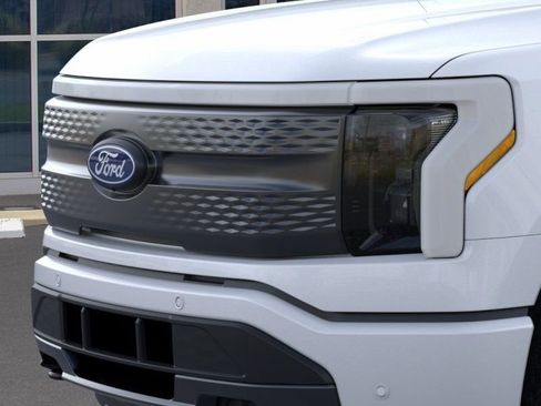 New 2025 Ford F150 Lightning Flash image 18