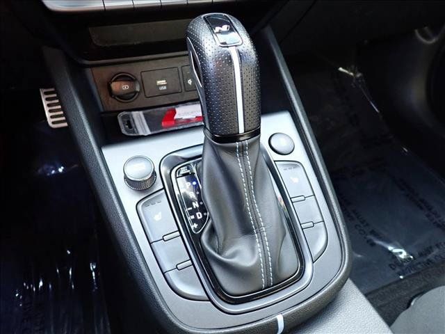 Used 2022 Hyundai Kona N FWD image 17