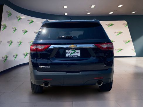 Used 2020 Chevrolet Traverse LT image 7