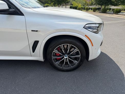 Used 2023 BMW X5 xDrive45e w/ M Sport Package AWD/4WD image 25