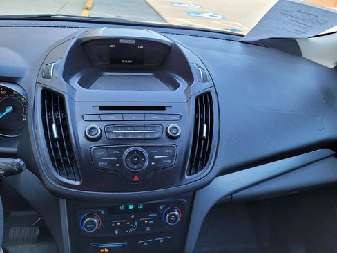 Used 2017 Ford Escape SE image 11