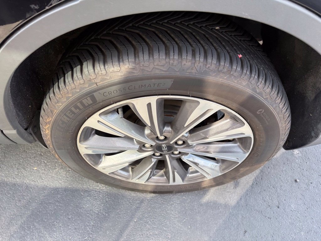 Certified 2022 Lincoln Corsair Reserve AWD/4WD image 14