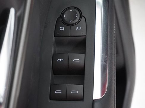 New 2026 Chevrolet Traverse LT image 15