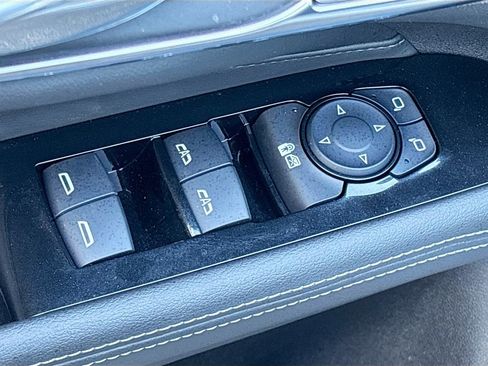 Used 2025 Cadillac CT4 Luxury AWD/4WD image 18