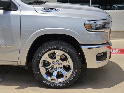 New 2026 RAM 1500 2WD Crew Cab image 6
