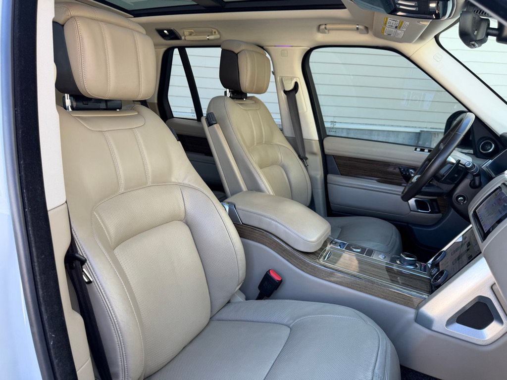 Used 2018 Land Rover Range Rover Supercharged AWD/4WD image 34