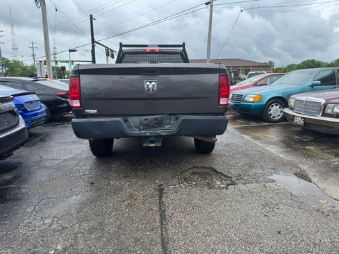 Used 2016 RAM 2500 Tradesman RWD image 4