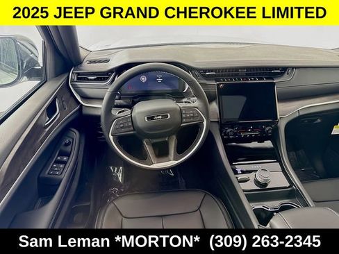 New 2025 Jeep Grand Cherokee Limited image 23