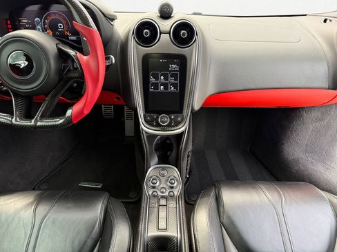 Used 2019 McLaren 600LT RWD image 14