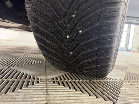 Used 2018 Subaru Outback 2.5i Limited image 12