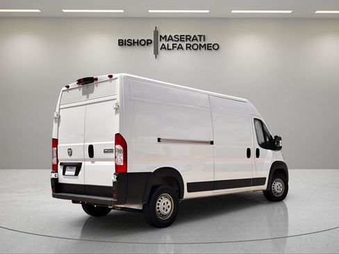 Used 2025 RAM ProMaster 2500 w/ Convenience Group FWD image 5
