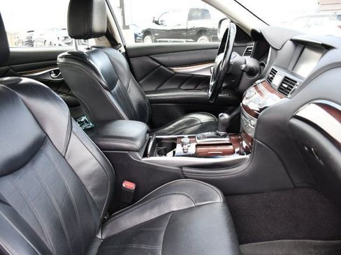 Used 2016 INFINITI Q70 L 3.7 w/ Deluxe Touring Package image 23