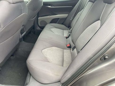 Used 2023 Toyota Camry LE FWD image 11
