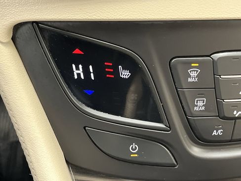 Used 2019 Buick Envision Preferred image 24