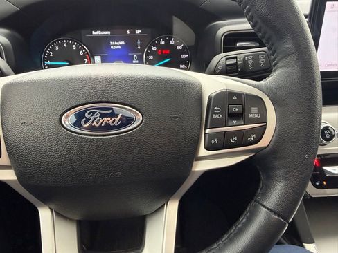 Used 2023 Ford Explorer XLT w/ Equipment Group 202A image 13