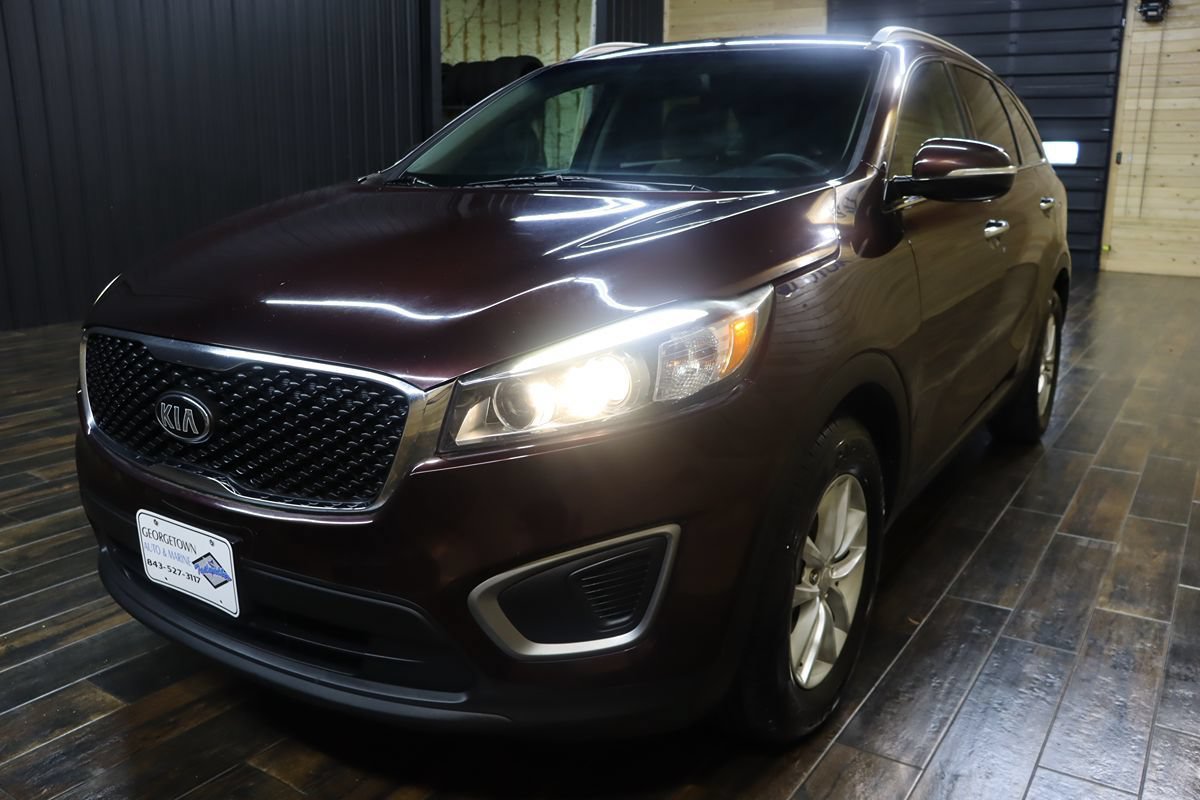 Used 2016 Kia Sorento FWD image 6