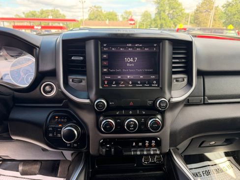 Used 2020 RAM 1500 Big Horn AWD/4WD image 20