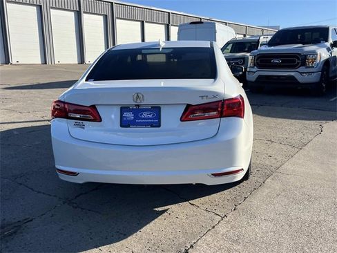 Used 2018 Acura TLX image 4