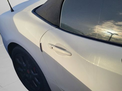 Used 2017 FIAT 124 Spider Abarth image 23