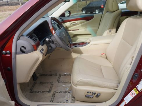 Used 2007 Lexus LS 460 image 9