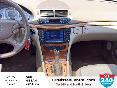 Used 2008 Mercedes-Benz E 350 Sedan image 16