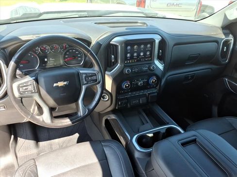 Used 2020 Chevrolet Silverado 2500 LTZ w/ LTZ Convenience Package image 20