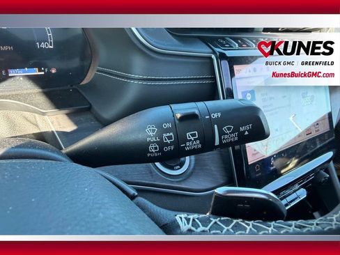 Used 2024 Jeep Grand Cherokee L Limited w/ Luxury Tech Group II AWD/4WD image 23