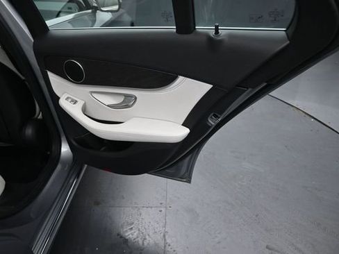 Used 2016 Mercedes-Benz C 300 4MATIC Sedan image 27