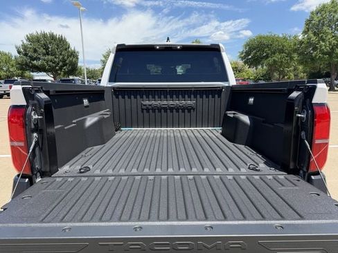 Used 2025 Toyota Tacoma SR RWD image 28