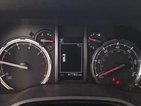 Used 2022 Toyota 4Runner TRD Sport w/ Technology Package RWD image 11