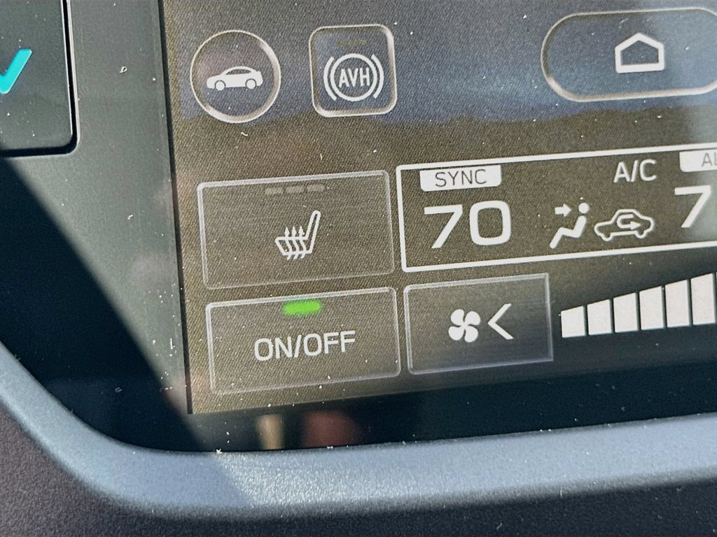 New 2026 Subaru Forester Premium AWD/4WD image 18