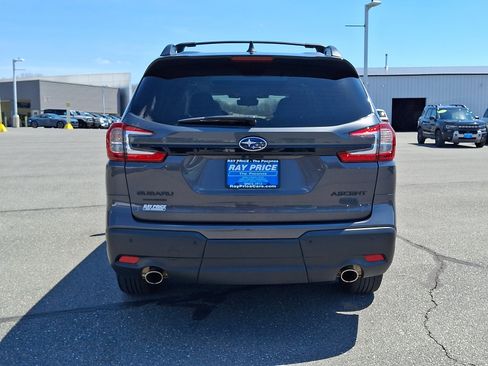 Used 2025 Subaru Ascent Bronze Edition AWD/4WD image 5