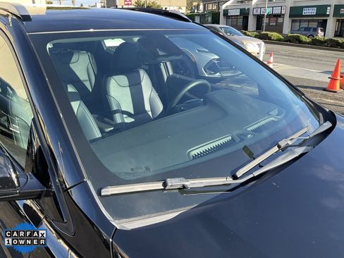 Used 2022 Chevrolet Bolt EUV LT w/ Convenience Package image 68