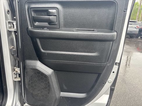 Used 2018 RAM 1500 ST w/ SXT Appearance Group AWD/4WD image 21