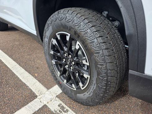 New 2026 Chevrolet Traverse Z71 w/ Enhanced Driving Package image 24