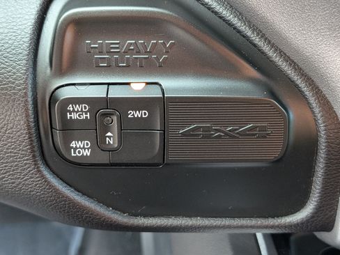 Used 2023 RAM 2500 Laramie AWD/4WD image 27