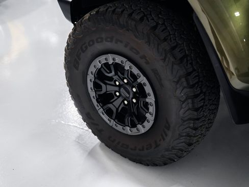Used 2025 Ford Bronco Raptor AWD/4WD image 38