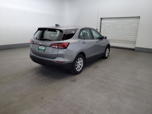 Used 2024 Chevrolet Equinox LS FWD image 9