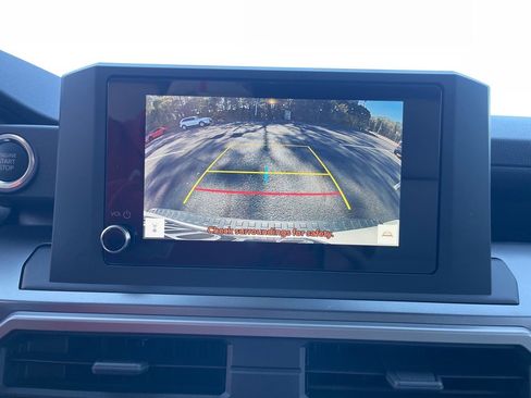 Used 2025 Toyota 4Runner SR5 image 6