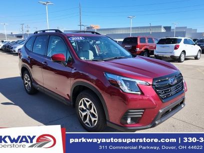 Used 2024 Subaru Forester Premium w/ Convenience Package