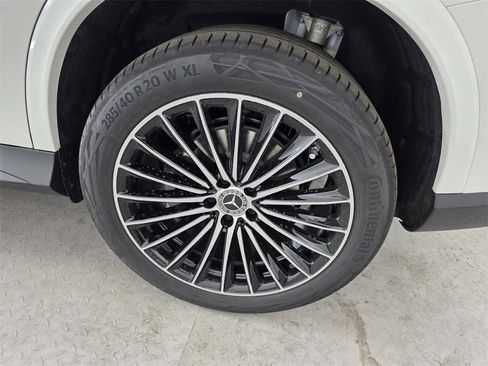 New 2026 Mercedes-Benz GLC 300 image 14