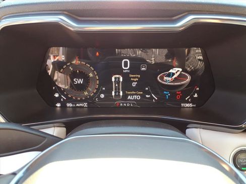 Used 2024 GMC Canyon AT4X image 20