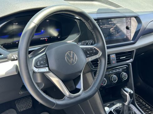 Used 2023 Volkswagen Taos SE w/ Black Wheel Package FWD image 25