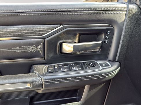 Used 2021 RAM 2500 Limited w/ Night Edition image 17