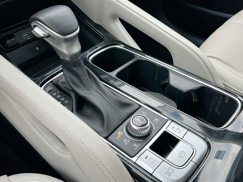 Used 2021 Kia Telluride EX w/ EX Premium Package image 17