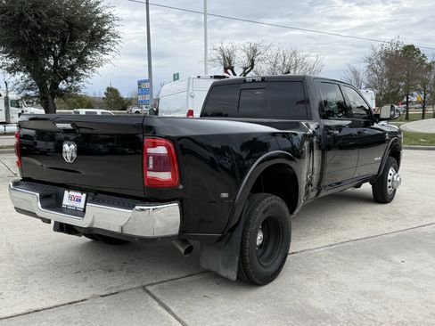 Used 2020 RAM 3500 Laramie image 5