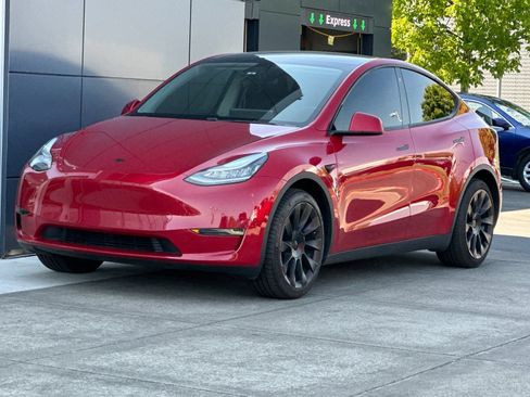 Used 2020 Tesla Model Y Long Range AWD/4WD image 7